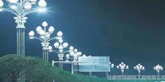 甘肃L型标志杆品质好的厂家 甘肃登顶照明工程供应